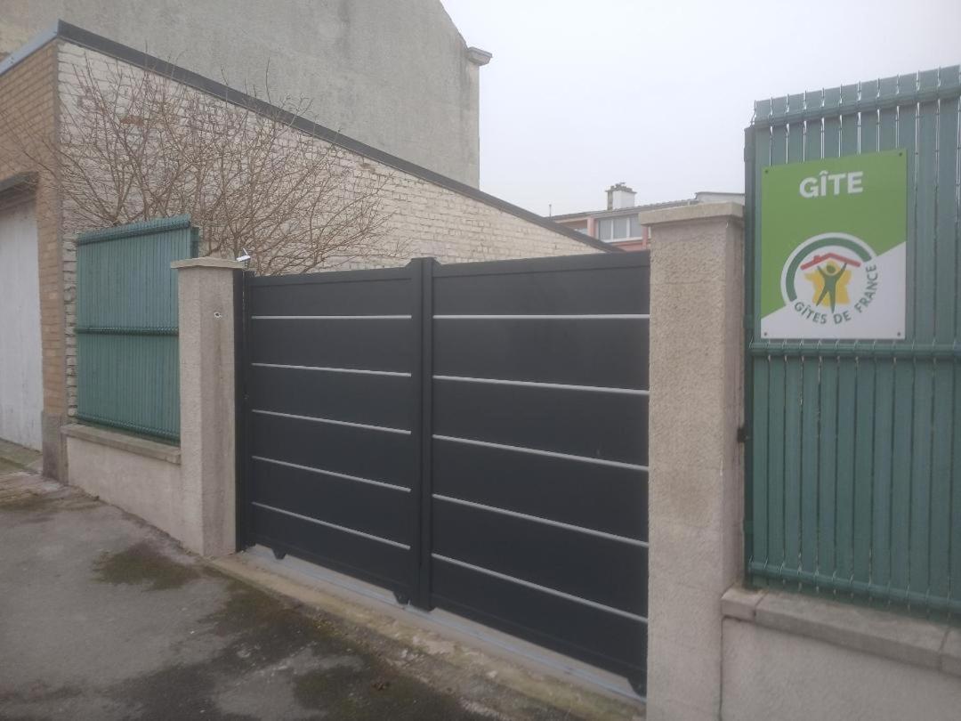 Zouzoubelle Villa Coudekerque-Branche Buitenkant foto